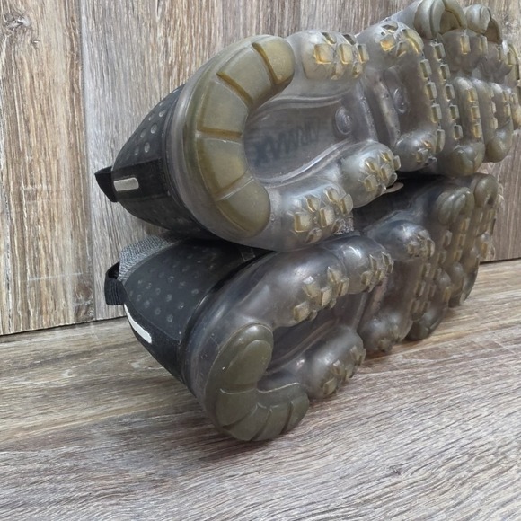 Nike Air VaporMax Flyknit 2 Wolf Grey Dark Grey Black Men's Size 9.5 942842-002 - Picture 11 of 12